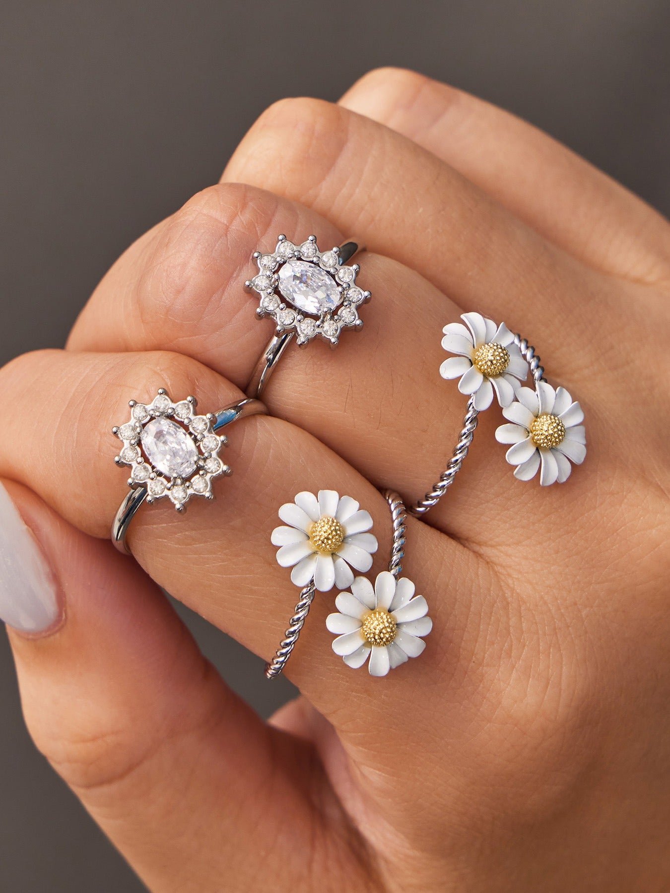 Blooming Daisy Ring